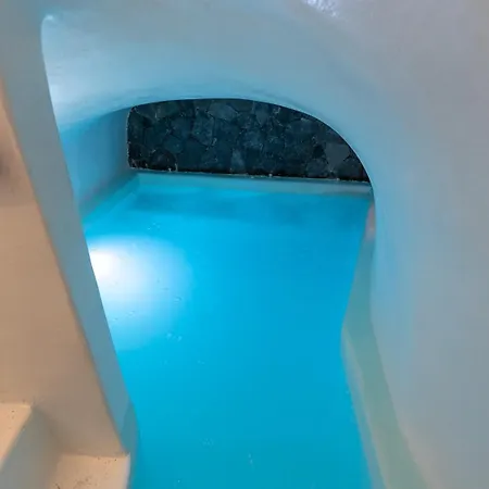 Blue Cave Oasis With Underground Jacuzzi * Megalochori (Santorini)